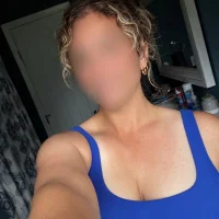 MesmerisingMia