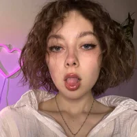 JeaniceTrover's Profile Pic