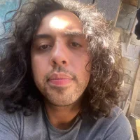 Justos12's Profile Pic
