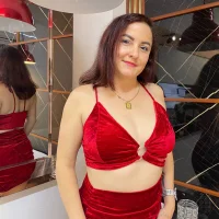 EvaGibson's Profile Pic