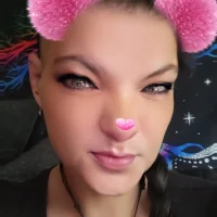 รูปโปรไฟล์ของ lilgenni