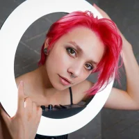 MAGGIE_FOX's Profile Pic