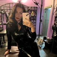 MistressElektraDivine's Avatar Pic