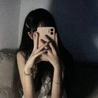 SelinaTracy's Avatar Pic