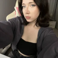 Vify_Leyt's Profile Pic