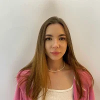 LindaFlelds's Profile Pic