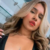 laura_fox___'s Profile Pic