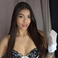 Ảnh Đại Diện Veronica_ar