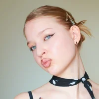 Aurora_Bennett's Avatar Pic