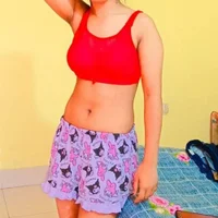 Профилна снимка на Trisha-26