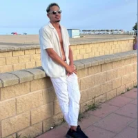 Modello01's Profile Pic