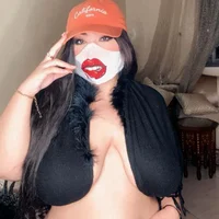 Chubby9Morena Adlı Modelin Avatarı