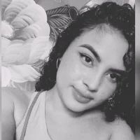 stephani_brunette's Profile Pic