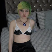 _helen_jones's Profile Pic