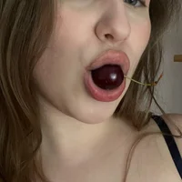 SeasonalSomeone 头像图片