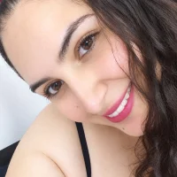 Isis_Rosse Adlı Modelin Avatarı