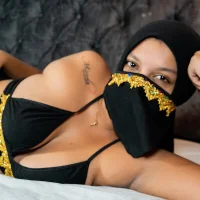Qadira_razzi's Profile Pic