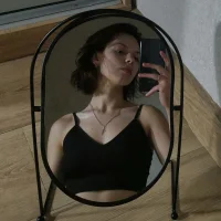 HarrietHoda's Avatar Pic