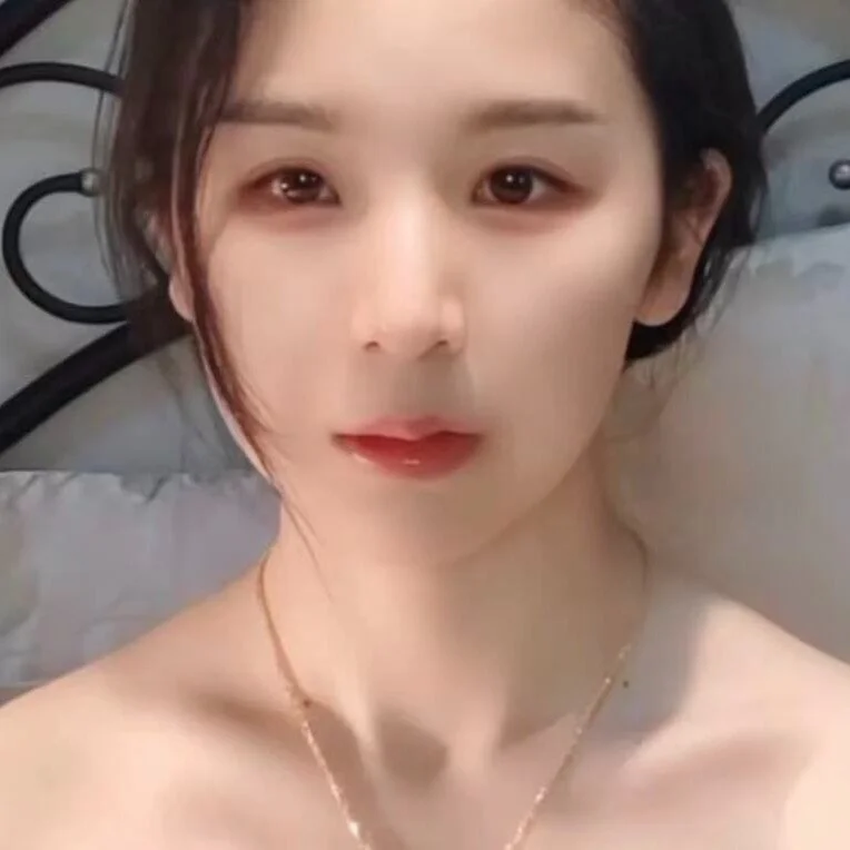 BingLin- Stripchat profile image