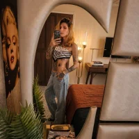 JessieGarvet19's Avatar Pic
