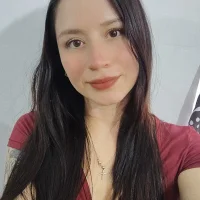 Elizabethh-'s Profile Pic