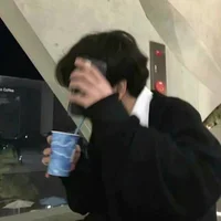 gussses's Profile Pic