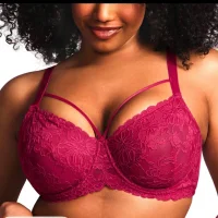 JuicyJamaican Adlı Modelin Avatarı