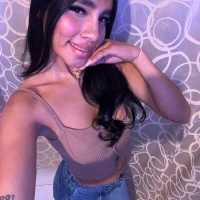 Kylie_Jenner_Latina Stripchat
