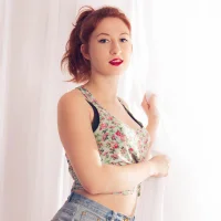 DaisyNauty's Profile Pic