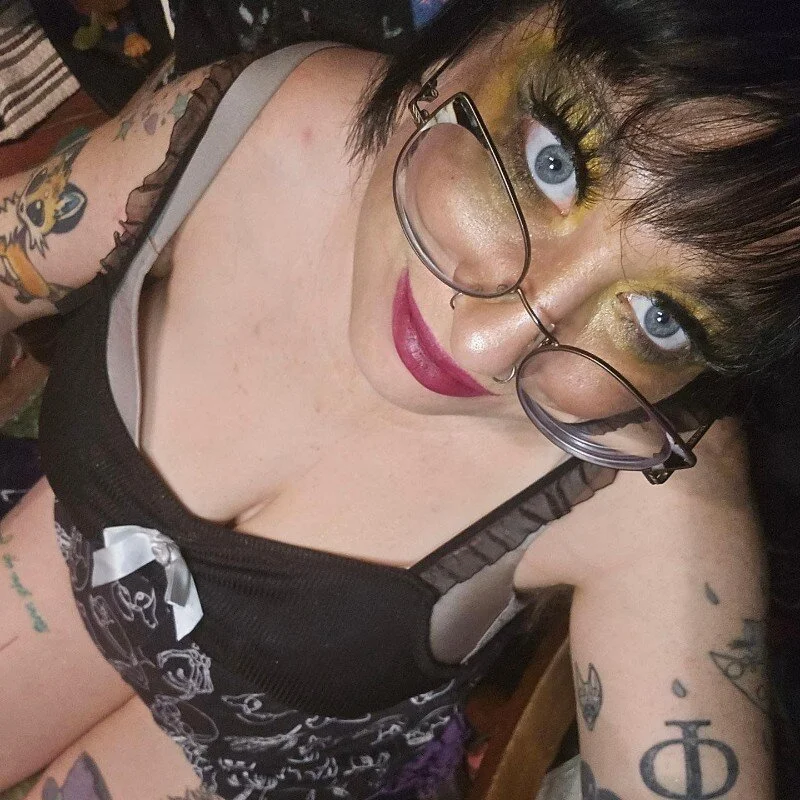 CurvySiren profile photo
