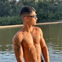 Ảnh Đại Diện Naka300