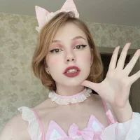 audreygreenward's Profile Pic