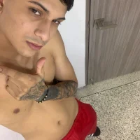 Gambar Profil hot_student_big_cock