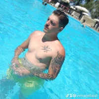 Alphaboy1999's Profile Pic