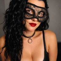 Nina_sexe's Avatar Pic