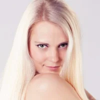 LizaLinn's Profile Pic