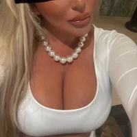 LucyRider's Profile Pic