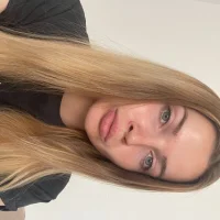 Juili_Onesunray's Profile Pic