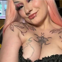 _gooneybee_'s Profile Pic