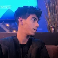 Zoubair-19's Profile Pic