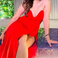 Ảnh Đại Diện _Hot_Rossy