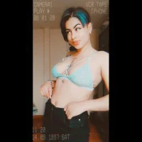 Shanellpincup 的個人資料圖片