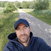 Cupidon84's Profile Pic
