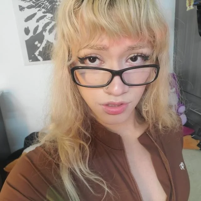 Belle_Kitten profile photo