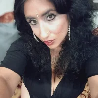 FaraGreen's Avatar Pic