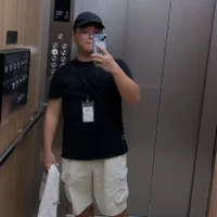 sharkroll's Profile Pic