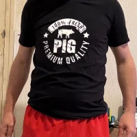 SuggarPig profiképe