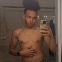 Playboy77_'s Avatar Pic