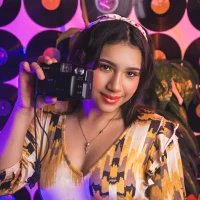 ScarlethNoir's Profile Pic