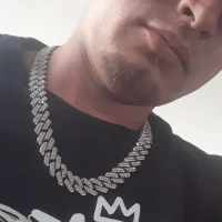 opusto's Profile Pic